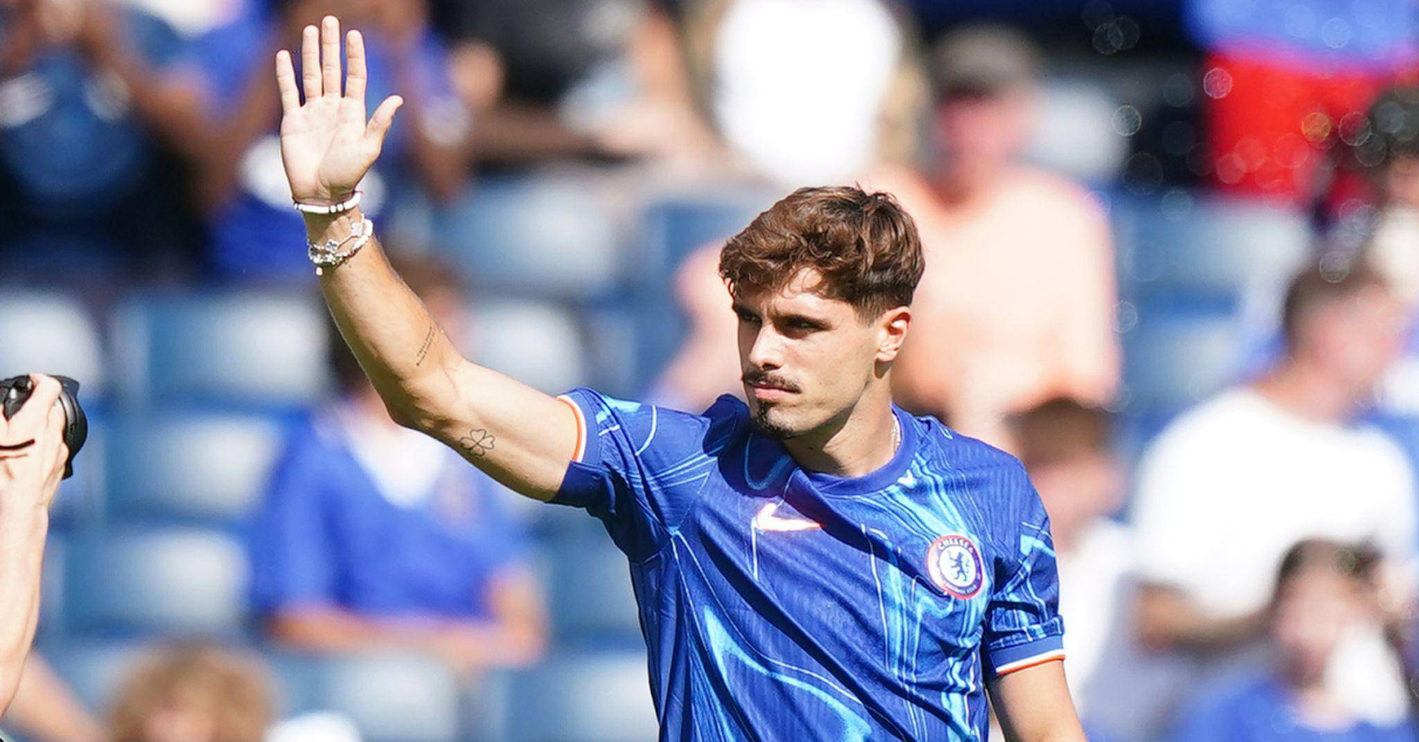 切尔西核心球员表现出色,被誉为全队发动机 切尔西核心球员表现出色,被誉为全队发动机