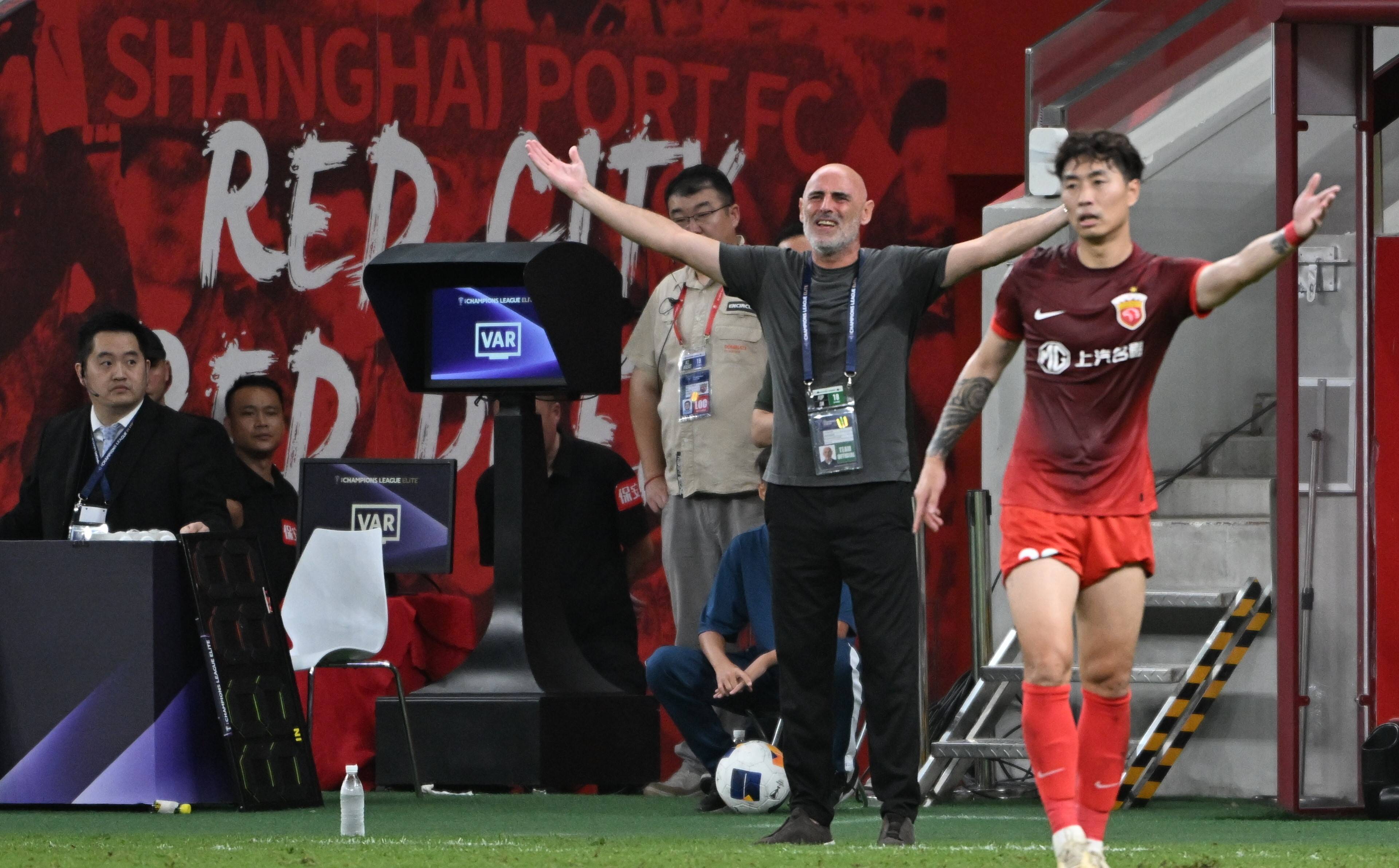 上港主场大捷,豪取联赛三连胜 上港主场大捷,豪取联赛三连胜