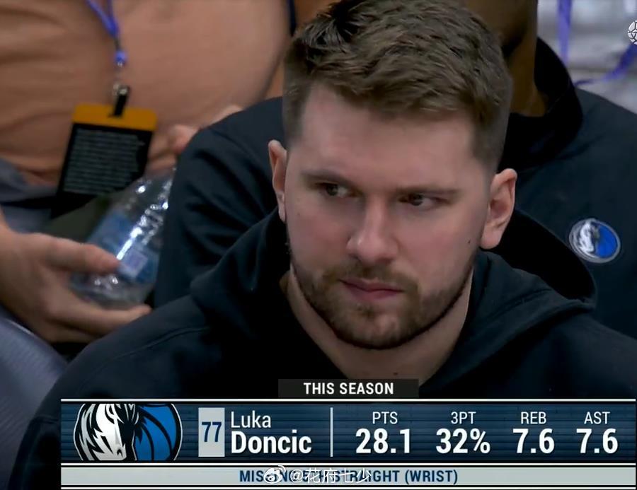 爵士队主帅怒吼指责队员失误 爵士队主帅怒吼指责队员失误