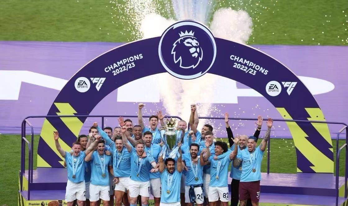 英超冠军悬念,几队或争夺头名 英超冠军悬念,几队或争夺头名