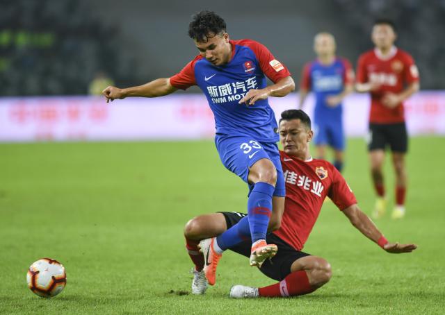 重庆斯威主场力克深圳佳兆业,稳固中游位置 重庆斯威主场力克深圳佳兆业,稳固中游位置