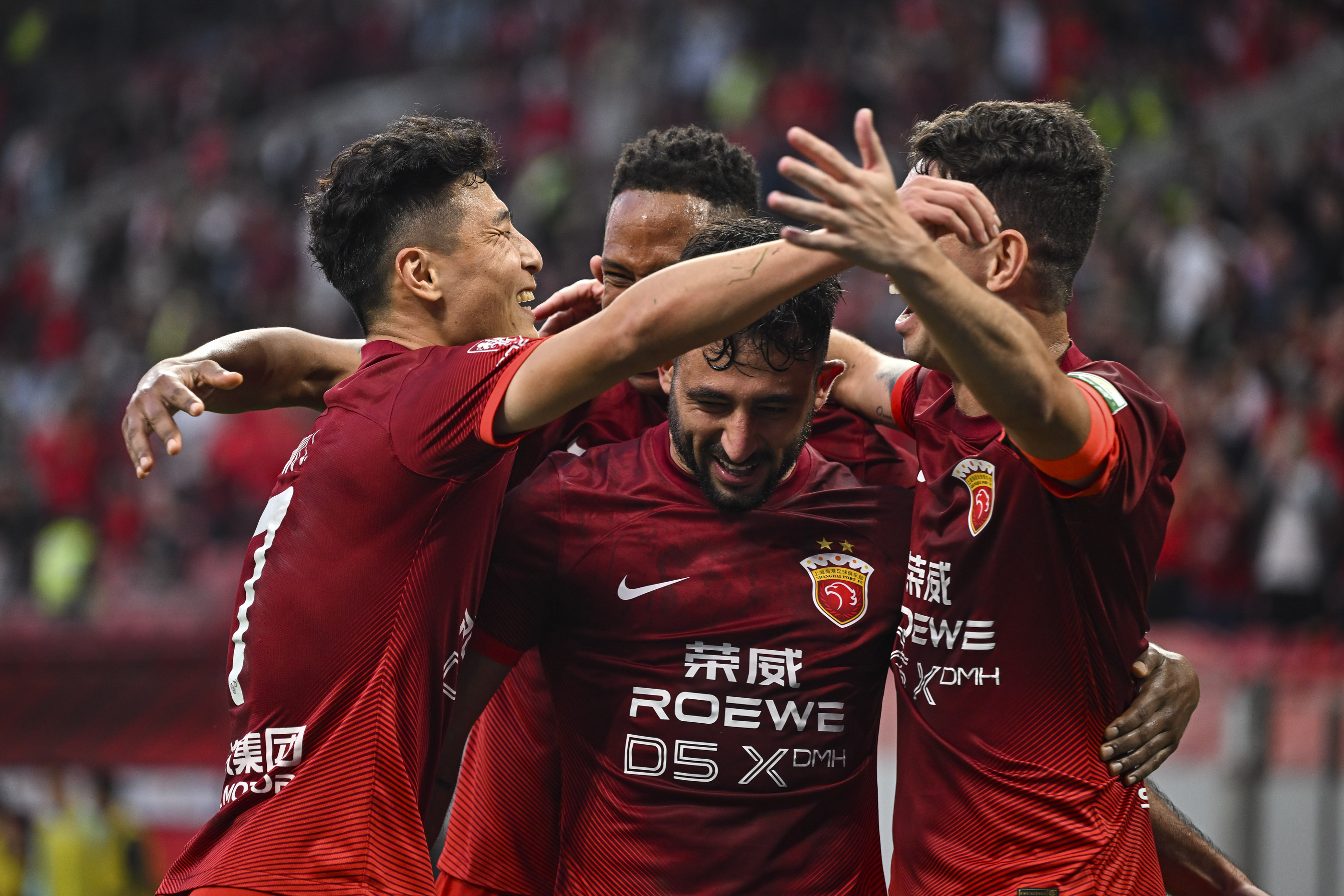 上港战平富力,胜者晋级中超决赛 上港战平富力,胜者晋级中超决赛