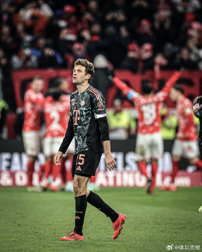 美因茨客场击败柏林赫塔,打破客场颓势 美因茨客场击败柏林赫塔,打破客场颓势