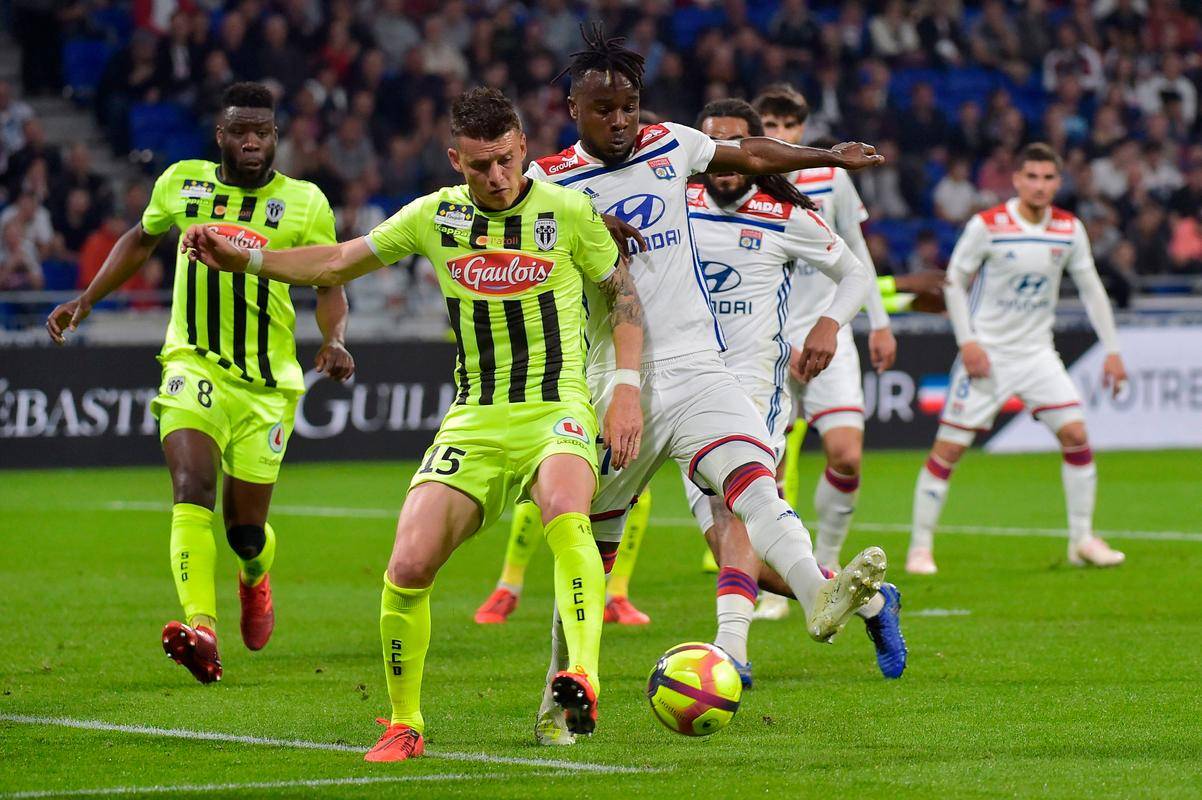 蒙彼利埃主场战平昂热,近期表现一般 蒙彼利埃主场战平昂热,近期表现一般