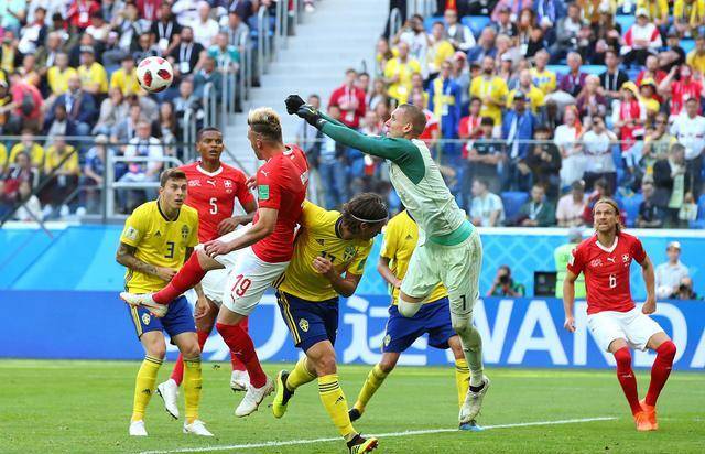 比利时力挫西班牙,全队表现出色稳住领先优势 比利时力挫西班牙,全队表现出色稳住领先优势