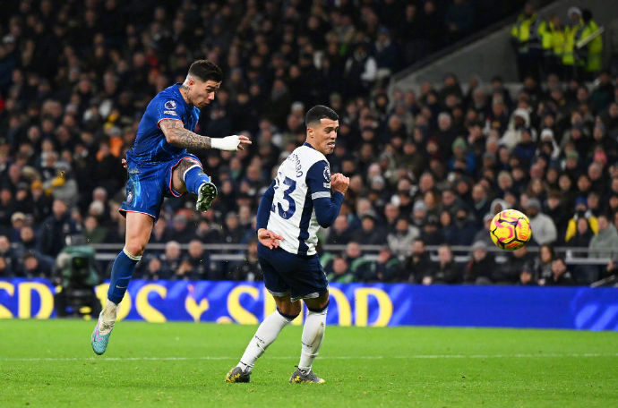 热刺踢出全场最佳表现,取得压倒性胜利 热刺踢出全场最佳表现,取得压倒性胜利