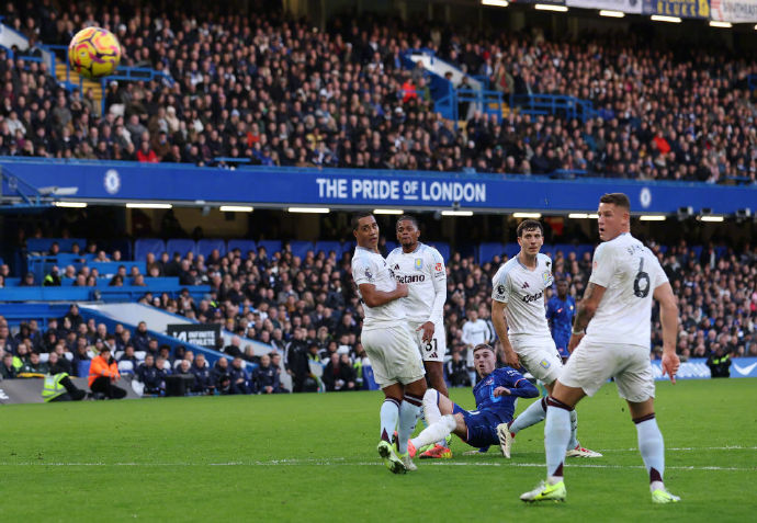 阿拉维斯取胜,维拉利亚尔难逃惨败 阿拉维斯取胜,维拉利亚尔难逃惨败