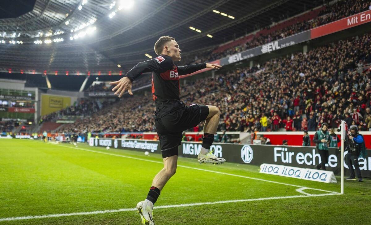 沃尔夫斯堡前锋连续进球,成为焦点 沃尔夫斯堡前锋连续进球,成为焦点