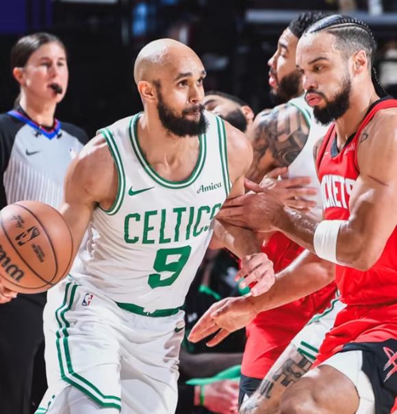 光启队在客场拼尽全力,努力求胜 光启队在客场拼尽全力,努力求胜