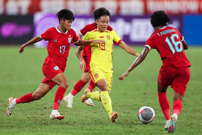 反败为胜!球队背水一战,誓死决战 反败为胜!球队背水一战,誓死决战