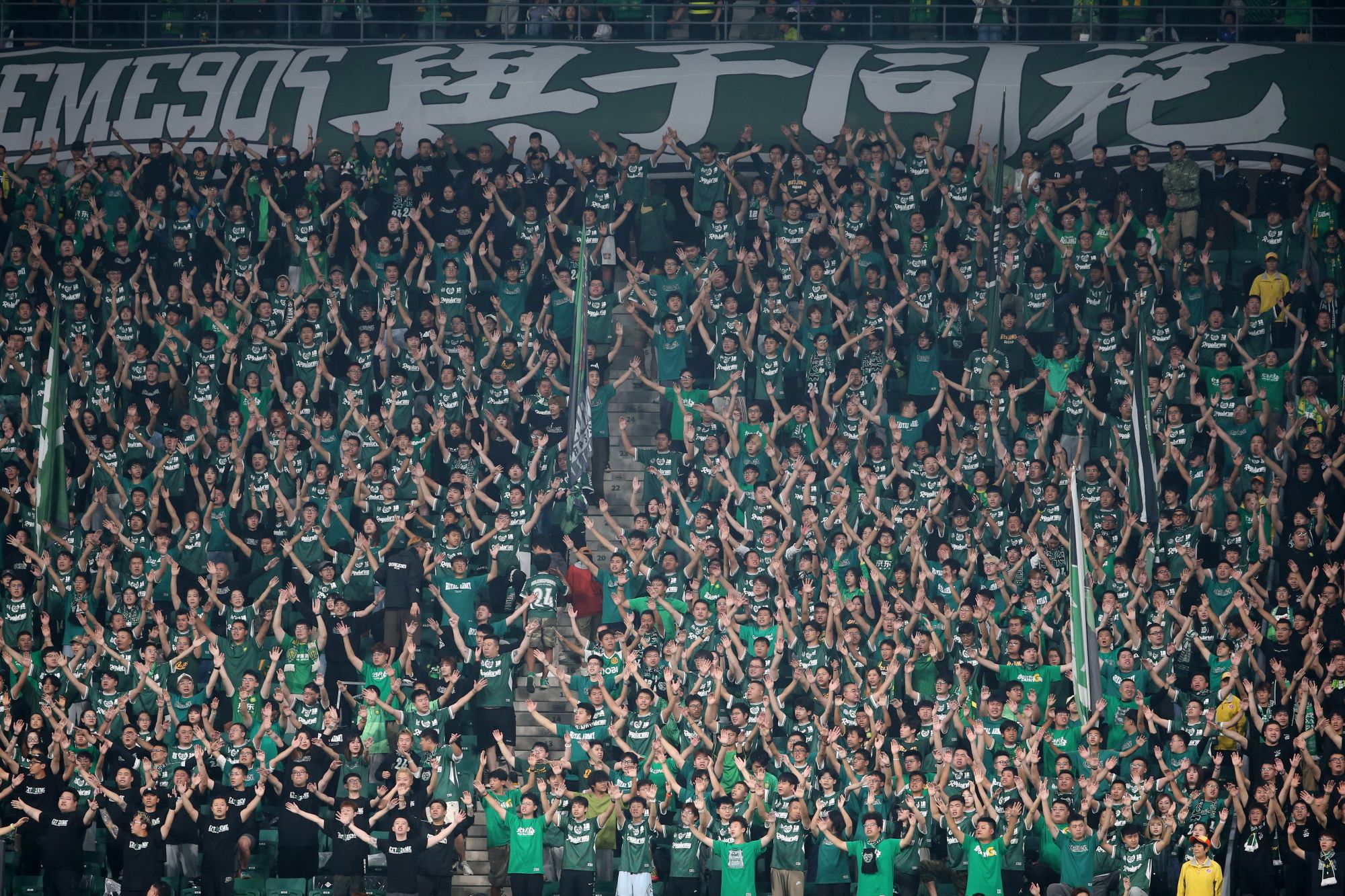 上港客场力克国安,取得连胜氛围 上港客场力克国安,取得连胜氛围