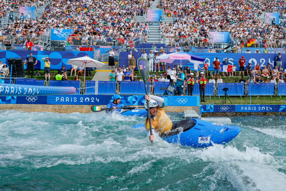 法国田径选手飞艇登顶,刷新世界纪录 法国田径选手飞艇登顶,刷新世界纪录