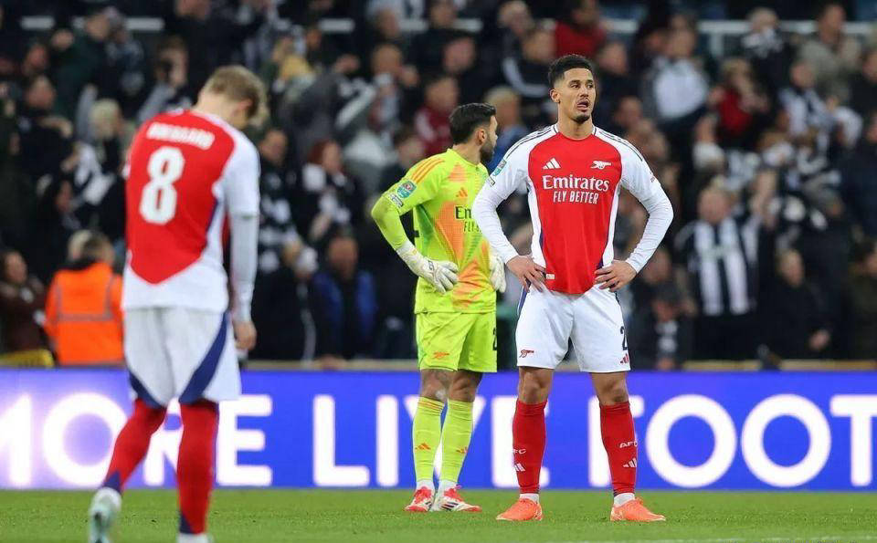 阿森纳客场失利,枪手冠军希望渺茫 阿森纳客场失利,枪手冠军希望渺茫