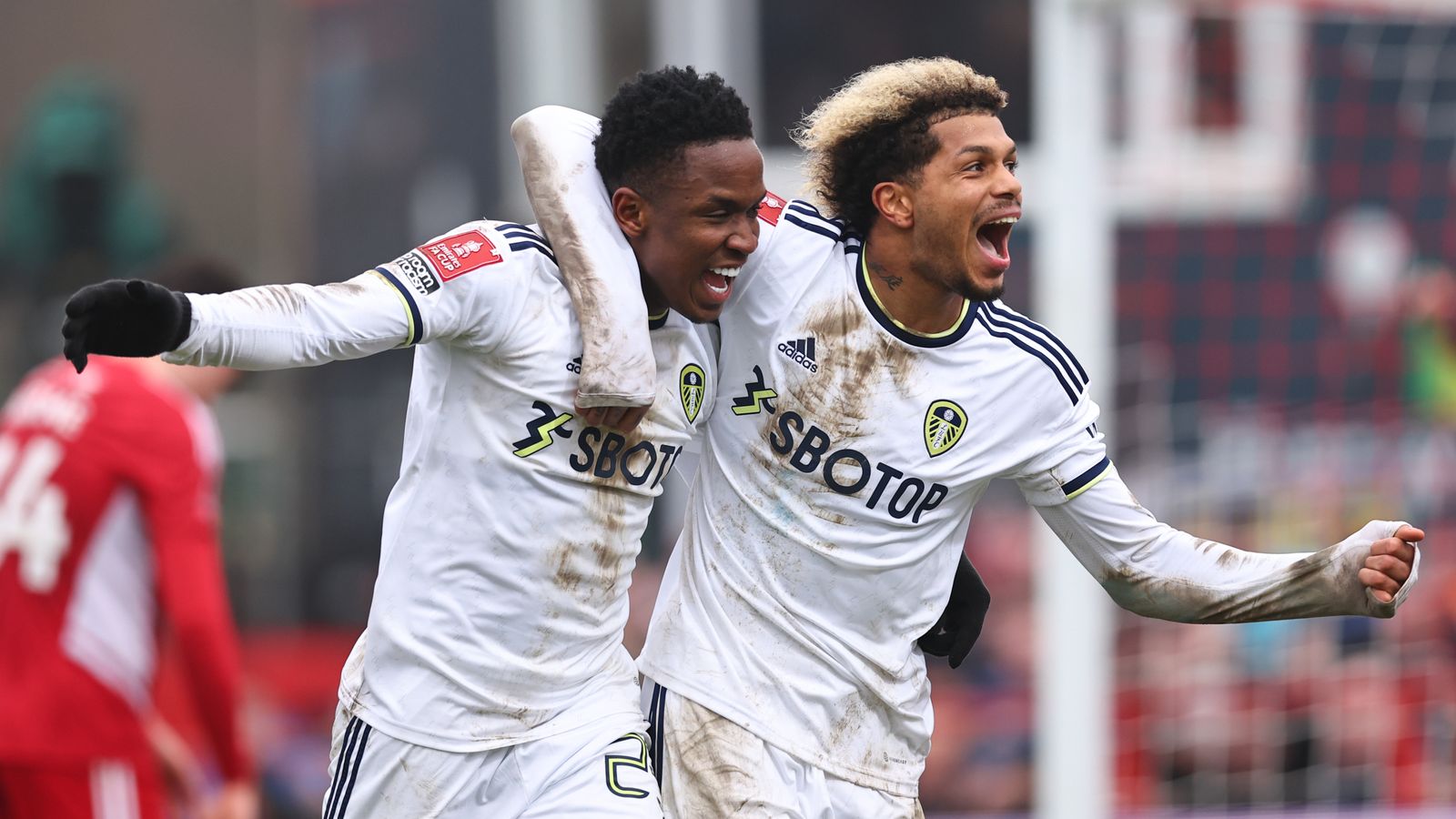 利兹结束连败之路新帅对球队产生巨大影响 利兹结束连败之路新帅对球队产生巨大影响