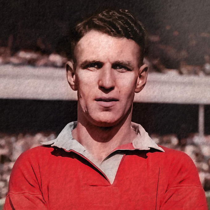 抢点得分!曼联锋线前锋头槌破门,为球队取胜 抢点得分!曼联锋线前锋头槌破门,为球队取胜