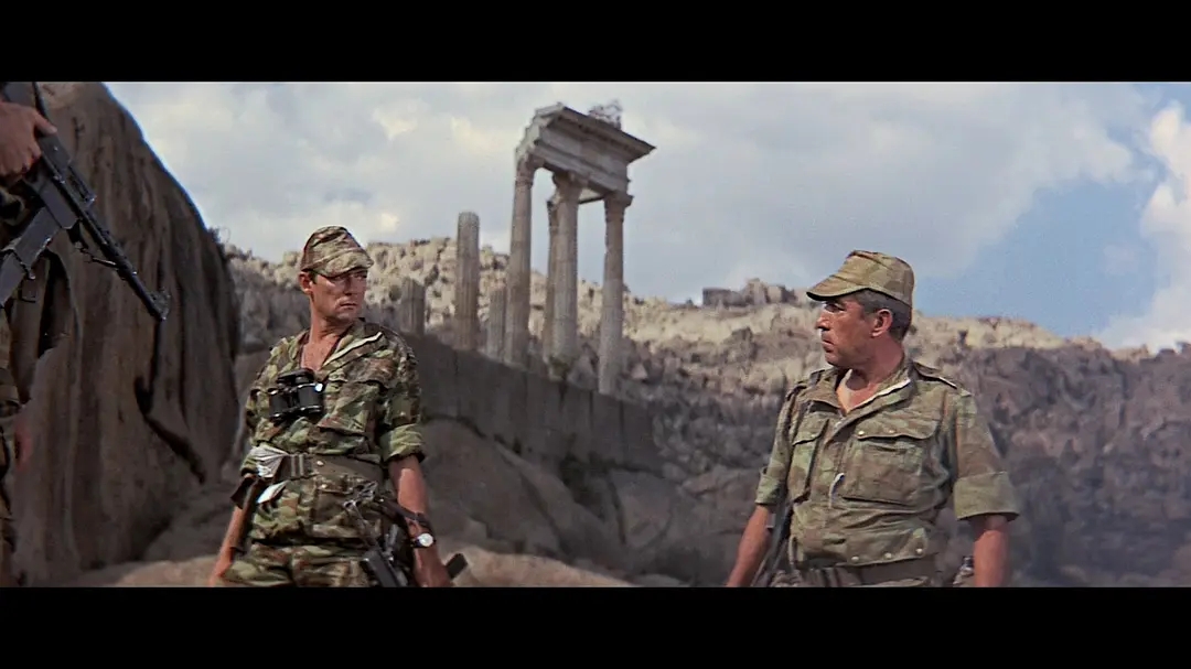 顶级对决,双雄激烈对抗,一场纷飞的战役 顶级对决,双雄激烈对抗,一场纷飞的战役