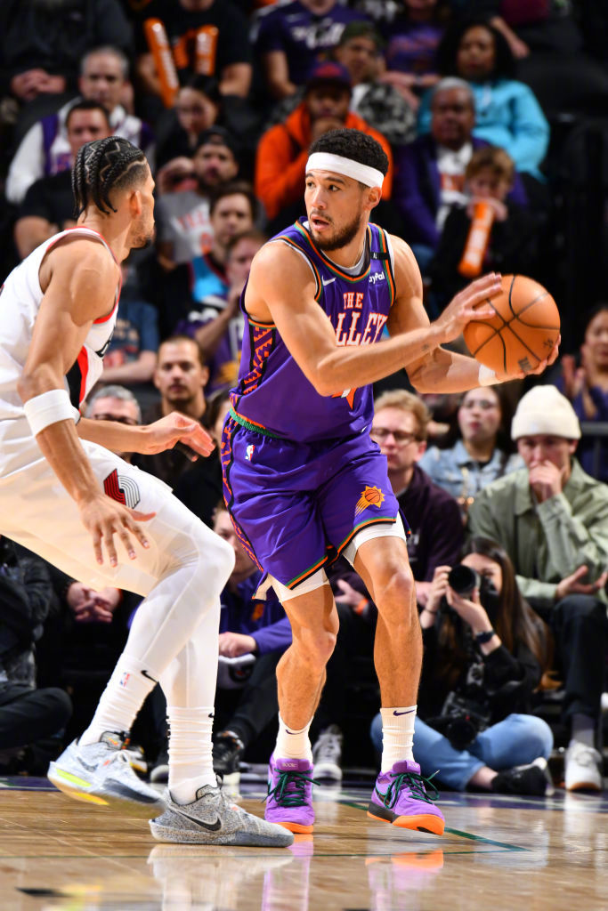 逆转奇迹!太阳客场战胜开拓者终结7连败 逆转奇迹!太阳客场战胜开拓者终结7连败