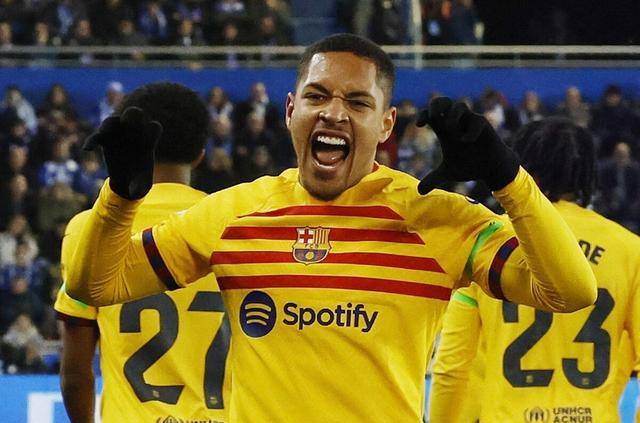 阿拉维斯战术调整得宜,击败实力较强对手 阿拉维斯战术调整得宜,击败实力较强对手