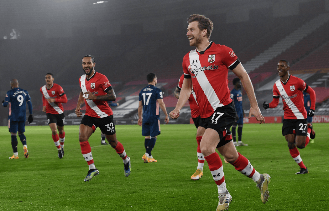 南安普敦客场告负,保级困境愈发严峻 南安普敦客场告负,保级困境愈发严峻