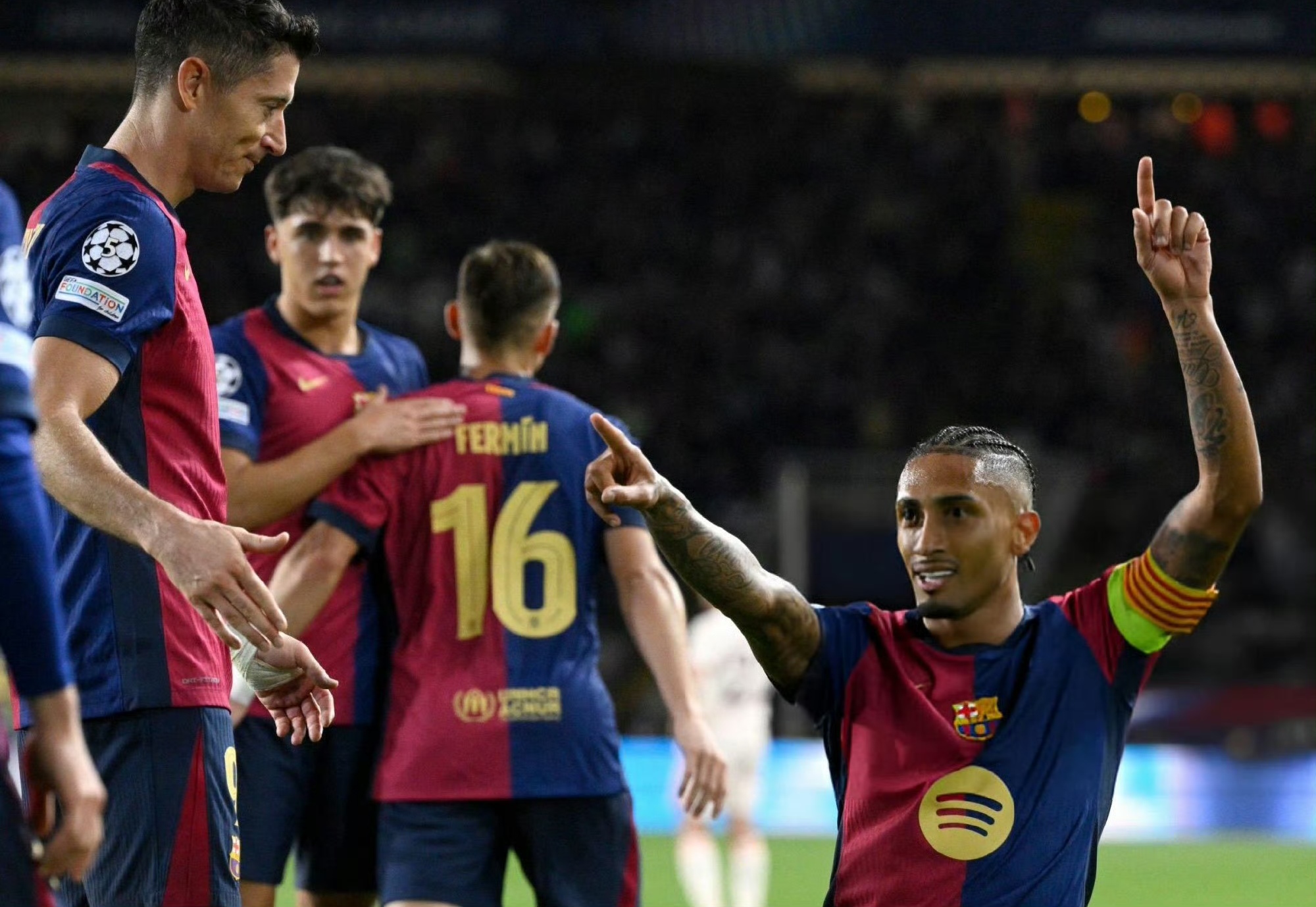 拜仁主场告捷,慕尼黑雄师力压对手斩获胜利 拜仁主场告捷,慕尼黑雄师力压对手斩获胜利