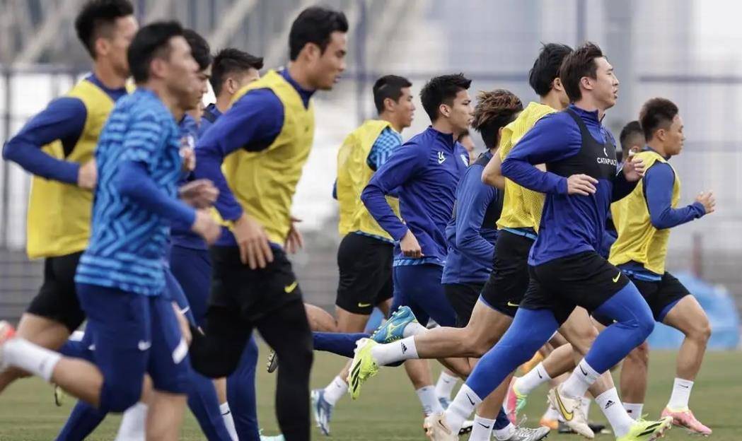 球员的飒爽英姿征服了所有球迷的心 球员的飒爽英姿征服了所有球迷的心