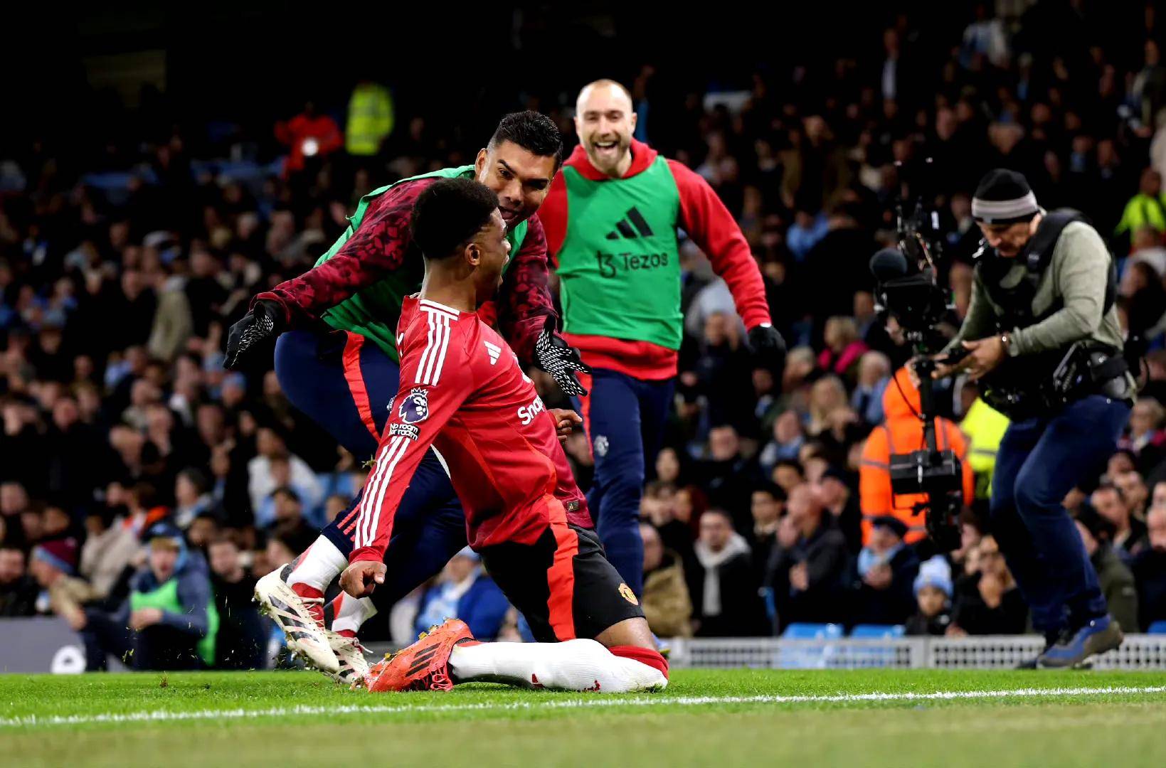 曼联疯狂进球!英超进球榜领先全场 曼联疯狂进球!英超进球榜领先全场