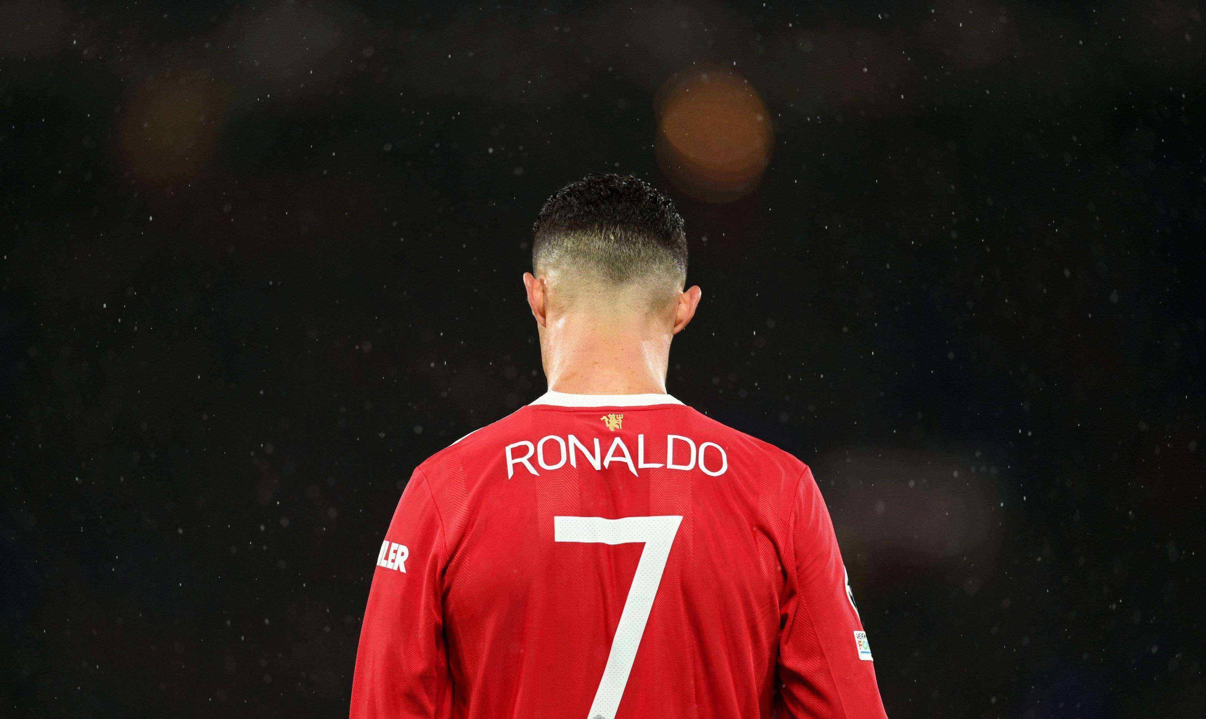 联合阿拉伯酋球队主力中场签下西班牙射手 联合阿拉伯酋球队主力中场签下西班牙射手