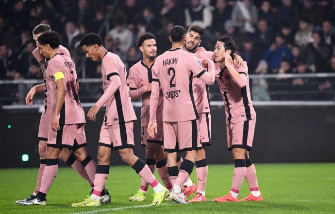 昂热大胜巴黎FC,取得不可思议的胜利 昂热大胜巴黎FC,取得不可思议的胜利