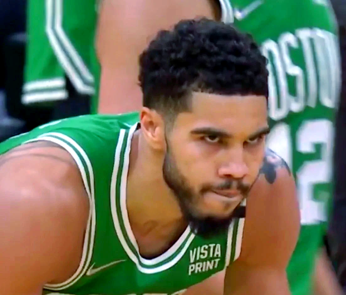 公牛客场逆袭成功,实现绝地反击 公牛客场逆袭成功,实现绝地反击