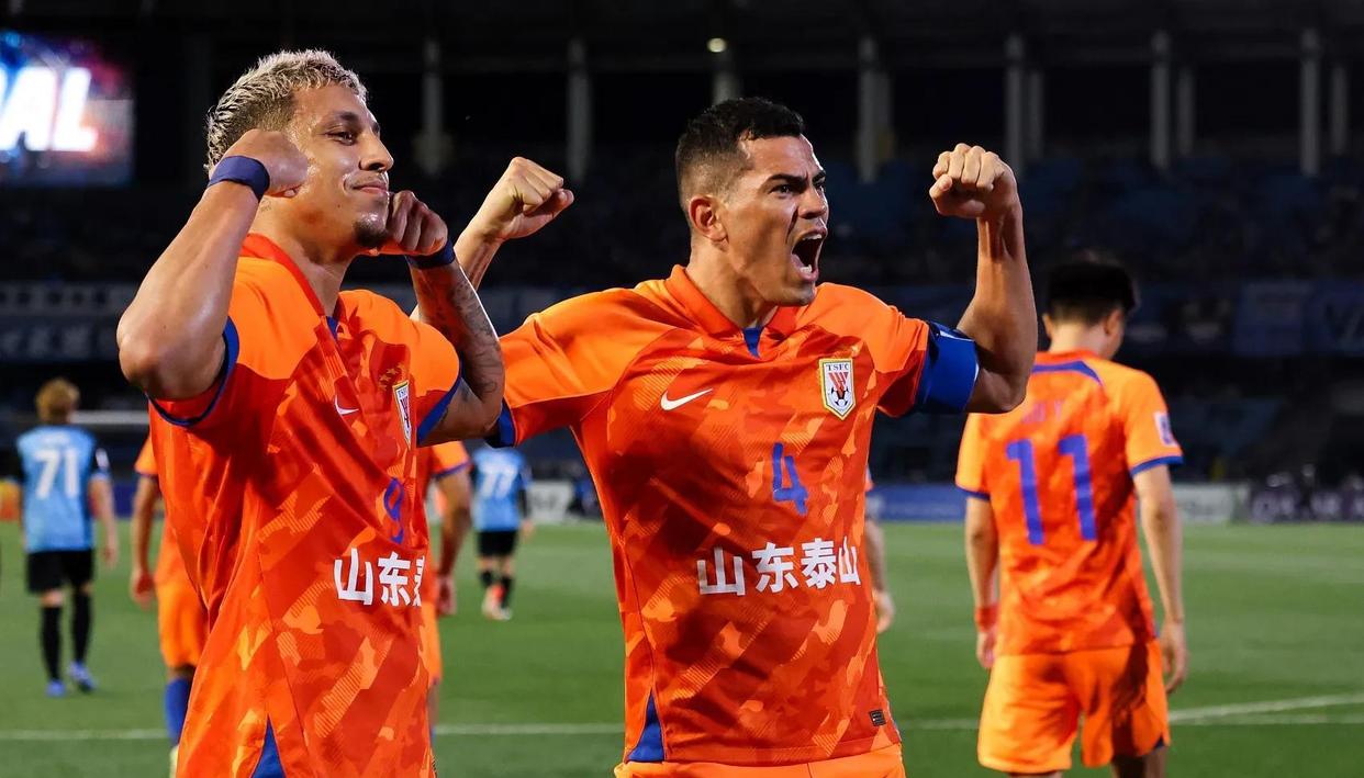 关键球员复出备战,球队备战取胜机会明显增加 关键球员复出备战,球队备战取胜机会明显增加