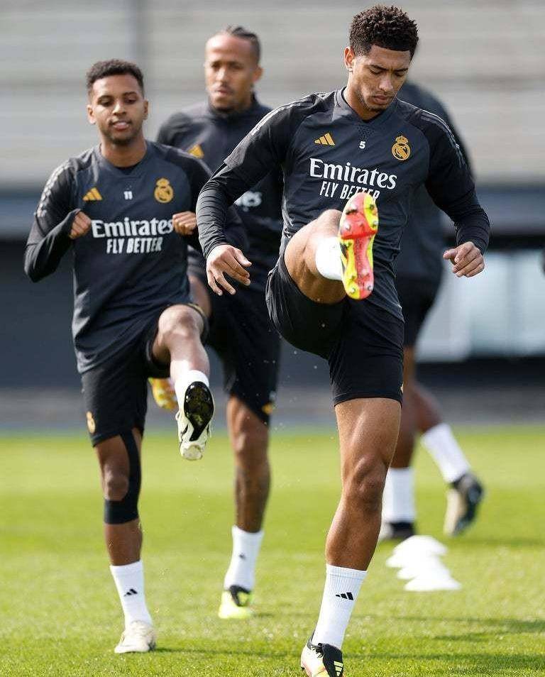 皇马客场卫冕，曼城对抗西班牙豪门