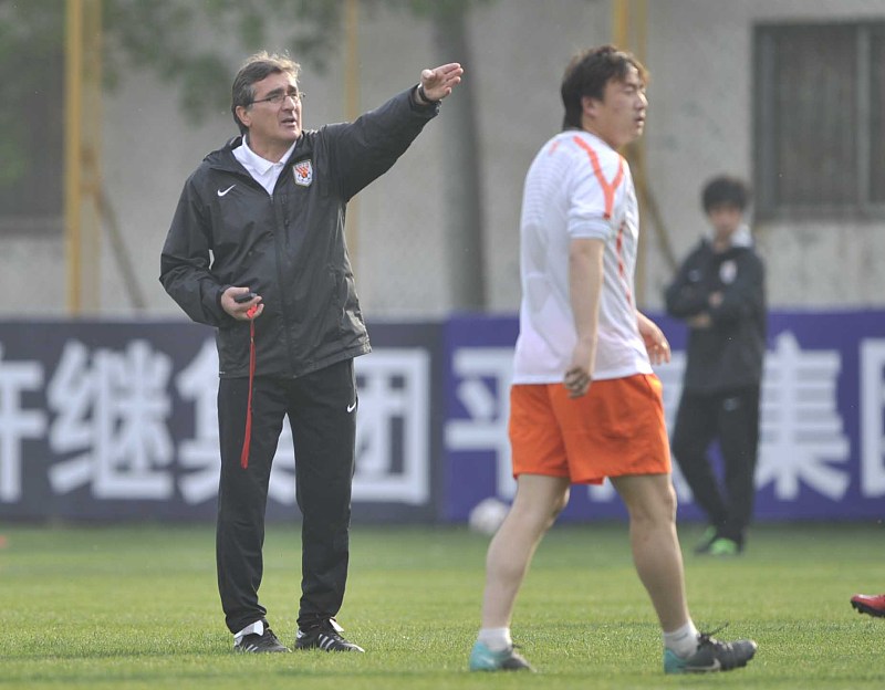 战无不胜,球队雄心勃勃风采十足 战无不胜,球队雄心勃勃风采十足