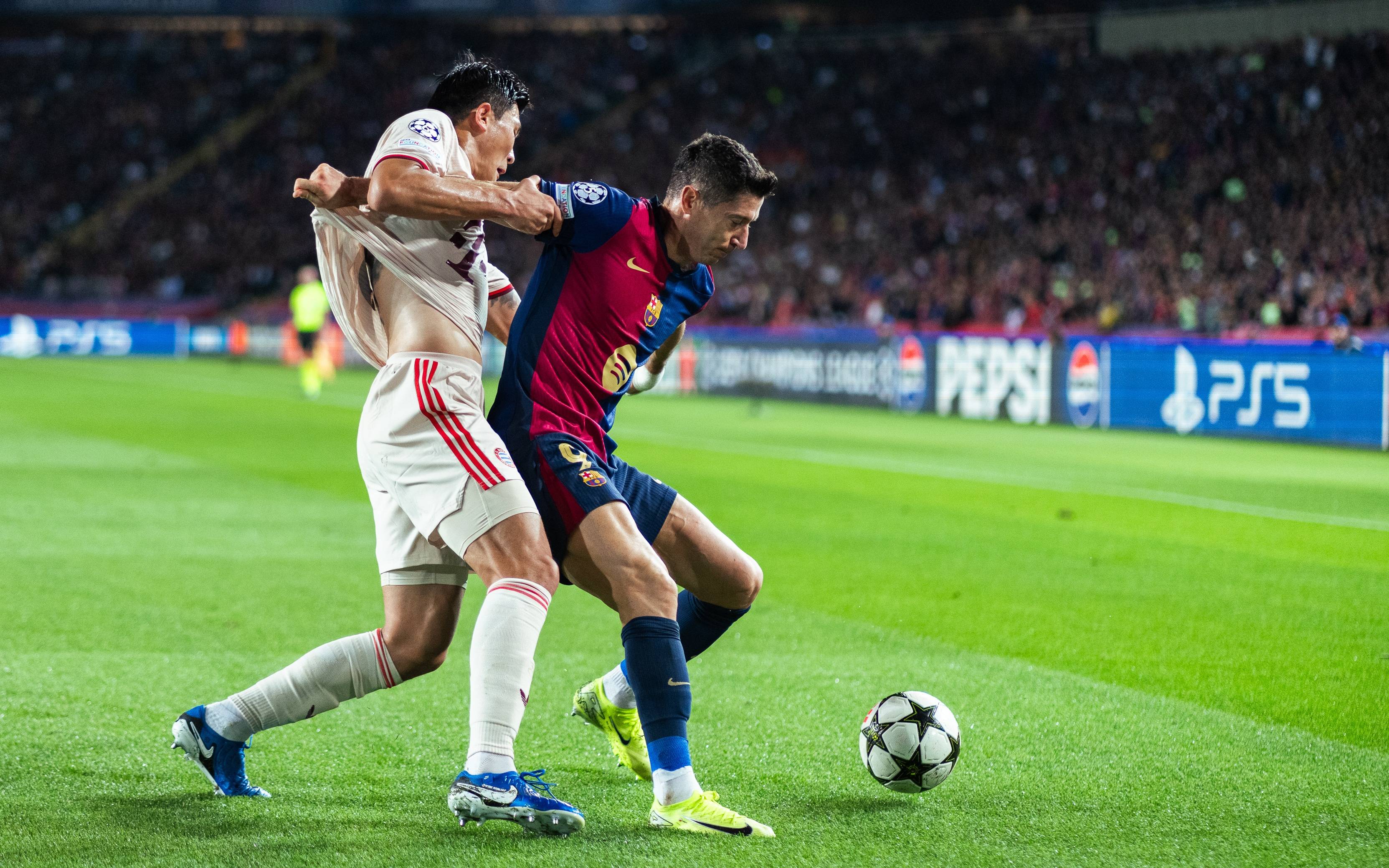 拜仁连败出局,欧冠征程提前结束 拜仁连败出局,欧冠征程提前结束