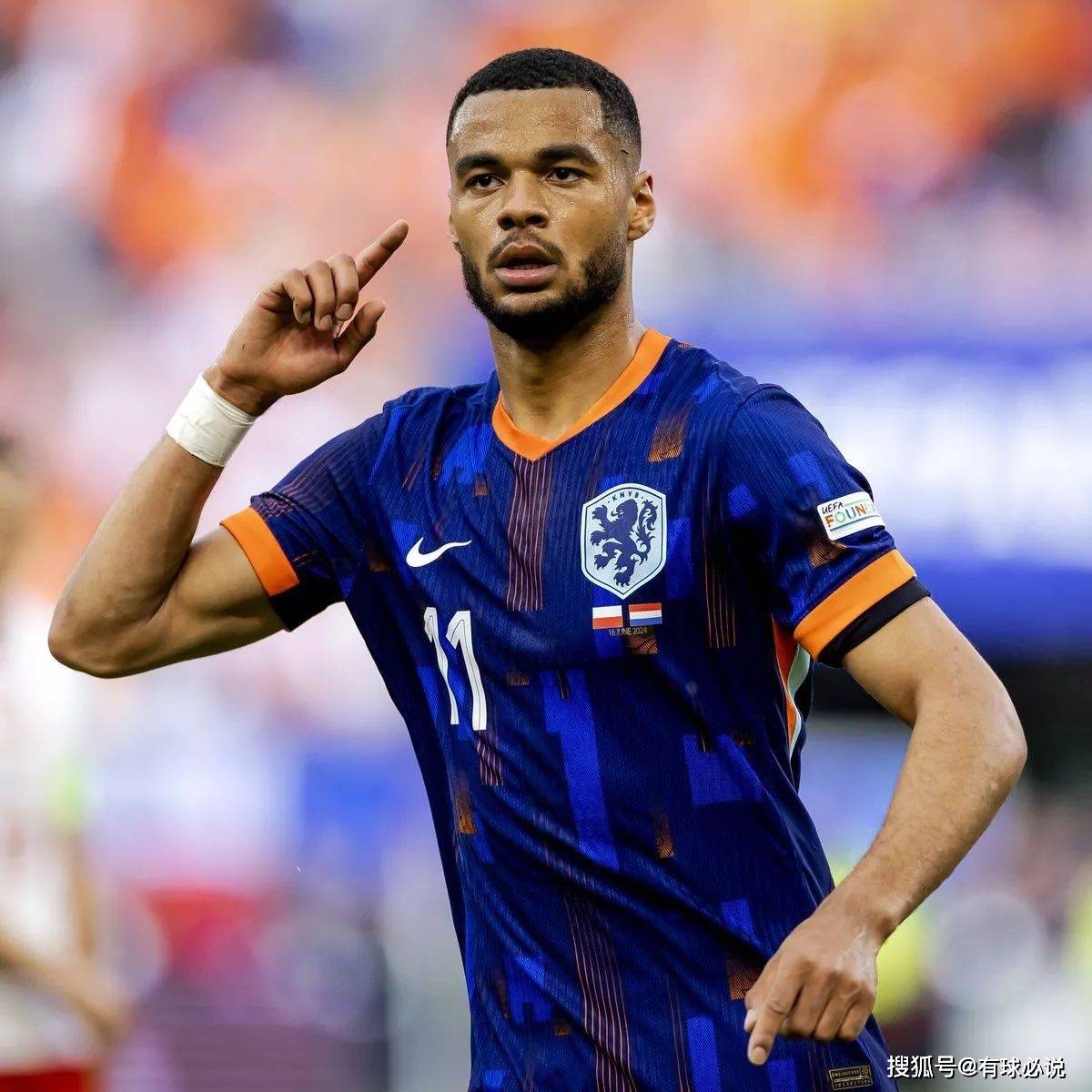 利物浦击败切尔西,重返英超榜首 利物浦击败切尔西,重返英超榜首