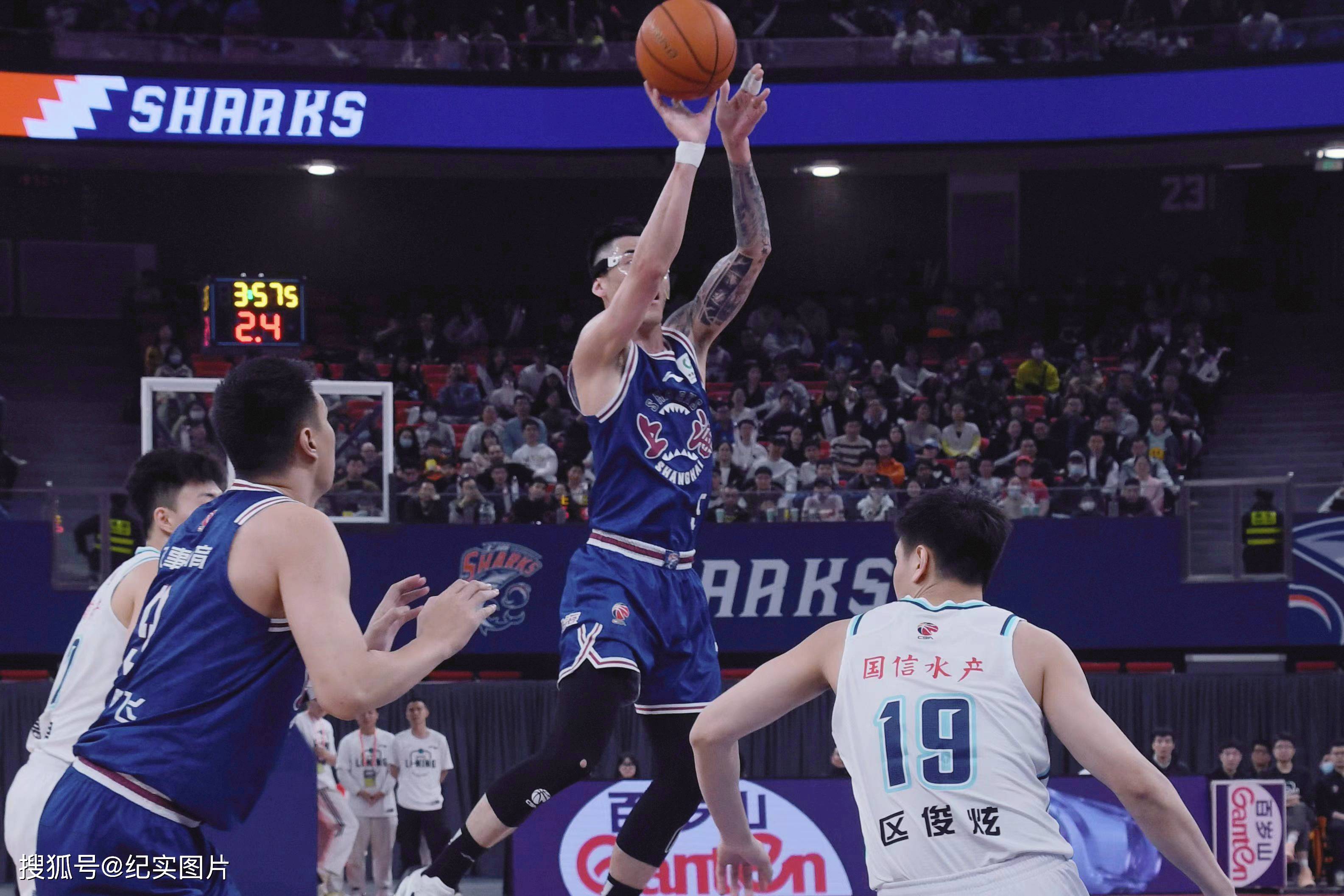 江苏男篮力克上海队,实现反弹复苏 江苏男篮力克上海队,实现反弹复苏