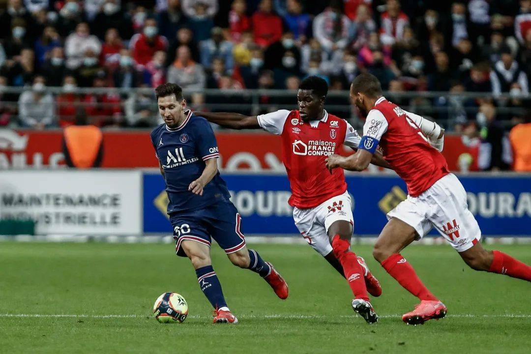 摩纳哥主场战胜维也纳夺得三分 摩纳哥主场战胜维也纳夺得三分