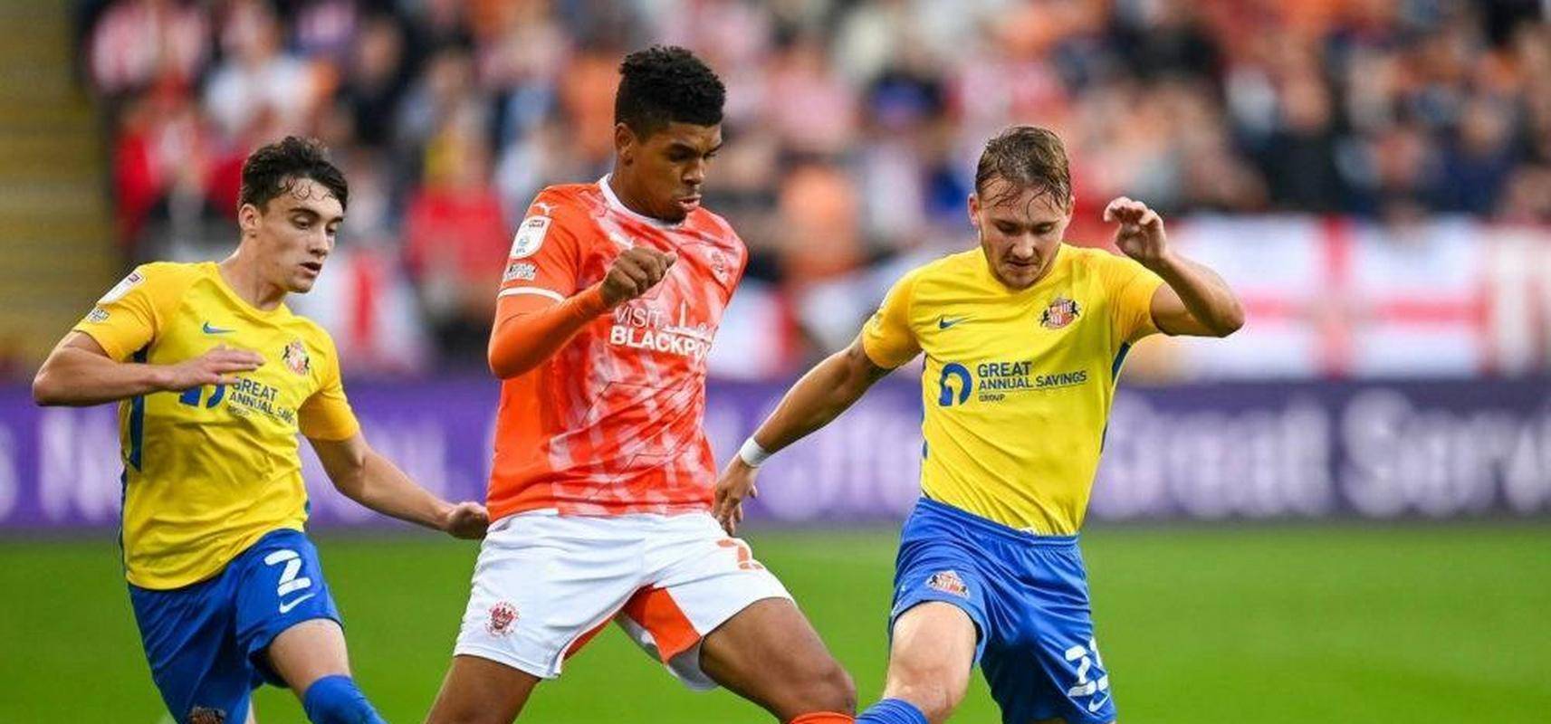 普雷斯顿客场大胜,赢得晋级席位 普雷斯顿客场大胜,赢得晋级席位