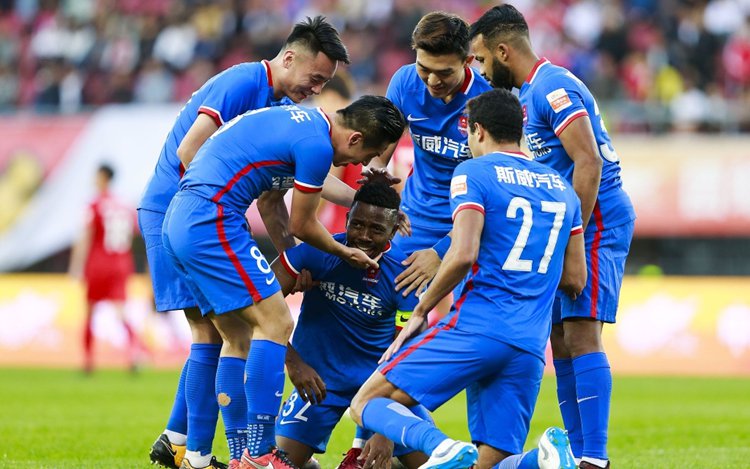 重庆斯威客场失利,球队全力备战 重庆斯威客场失利,球队全力备战