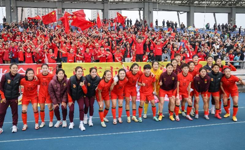 梦想成真!中国女足在比赛中再次夺冠 梦想成真!中国女足在比赛中再次夺冠