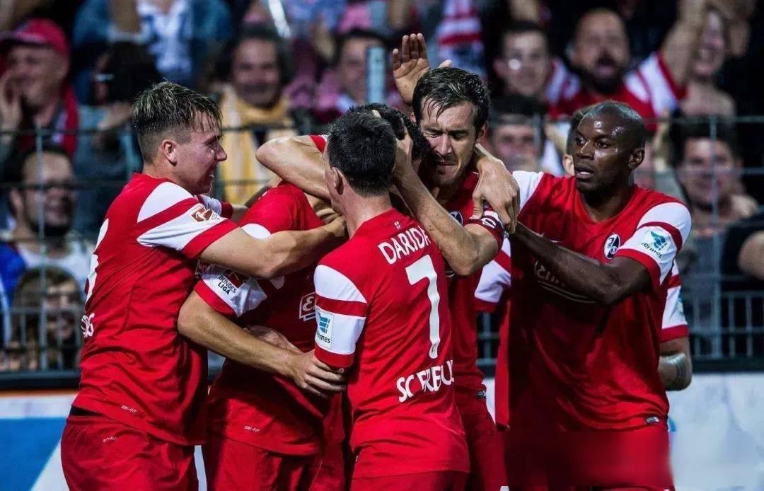 不莱梅士气高昂,将挑战柏林联 不莱梅士气高昂,将挑战柏林联