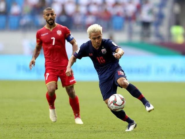 顶级足球对决引爆关注,精彩场面迎面而来 顶级足球对决引爆关注,精彩场面迎面而来