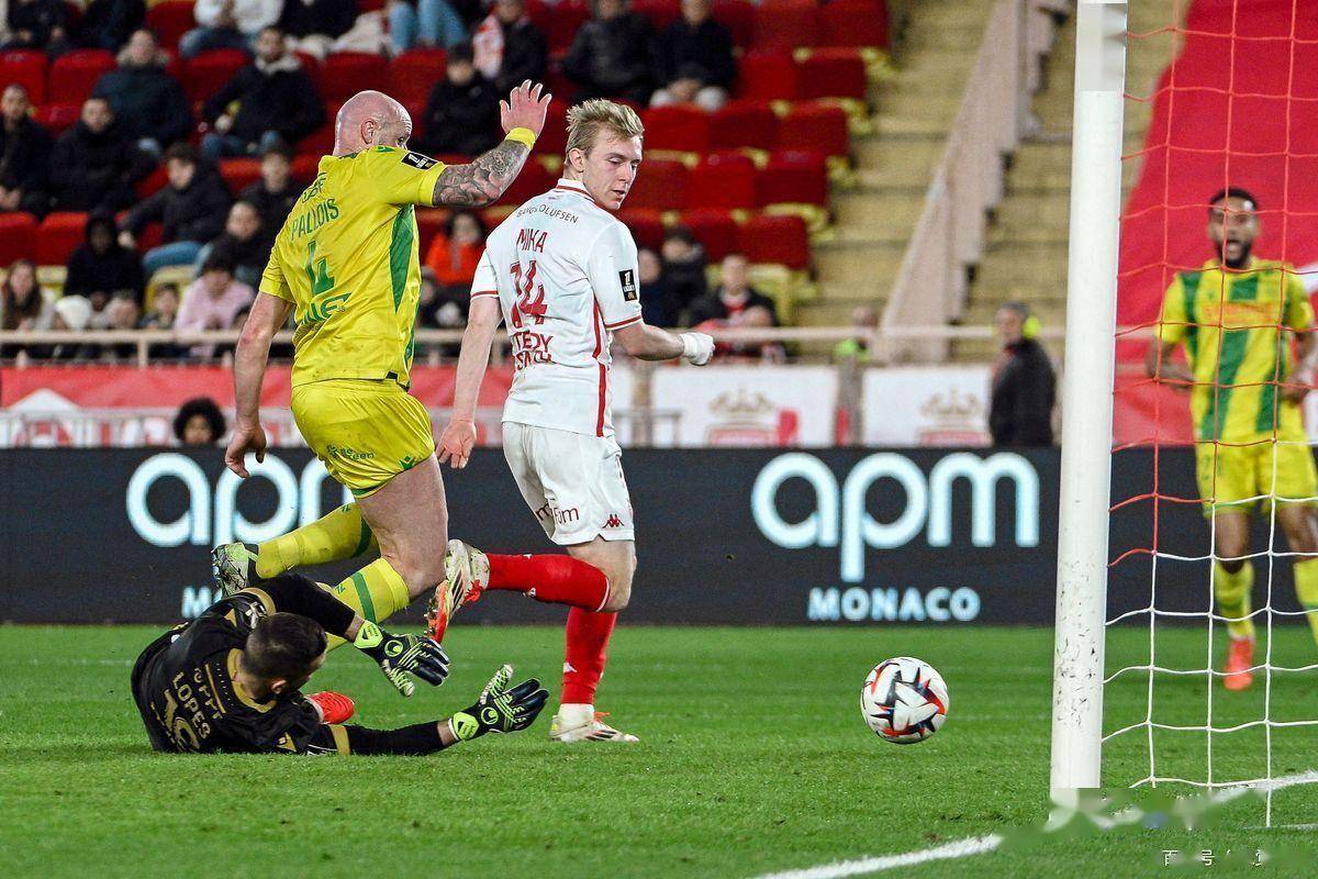 里尔队期待在里尔球场迎战摩纳哥 里尔队期待在里尔球场迎战摩纳哥