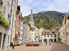 梅尔库尔分庭抗礼，逼平瑞士狼堡