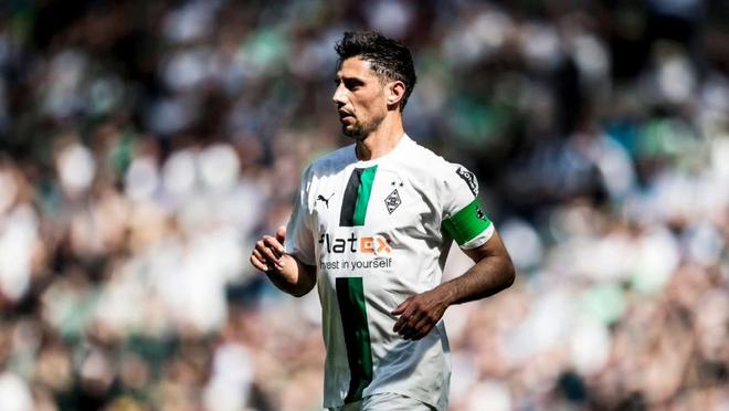 沃尔夫斯堡队员喜极而泣,终结不胜 沃尔夫斯堡队员喜极而泣,终结不胜