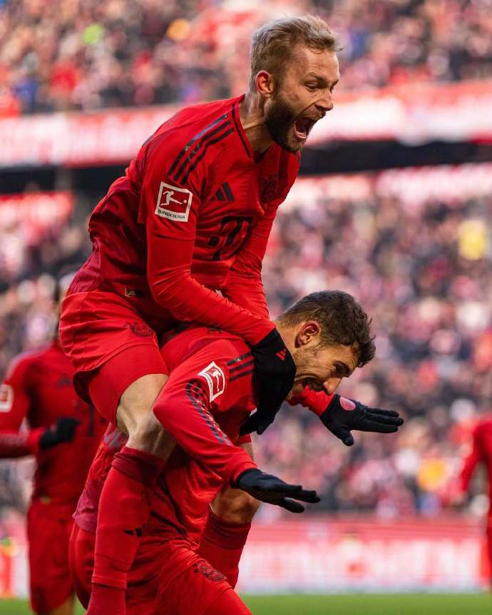 拜仁慕尼黑射手独中两元,帮助球队获胜 拜仁慕尼黑射手独中两元,帮助球队获胜