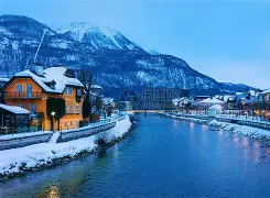 奥地利队壮胆出征,晋级前途未卜 奥地利队壮胆出征,晋级前途未卜