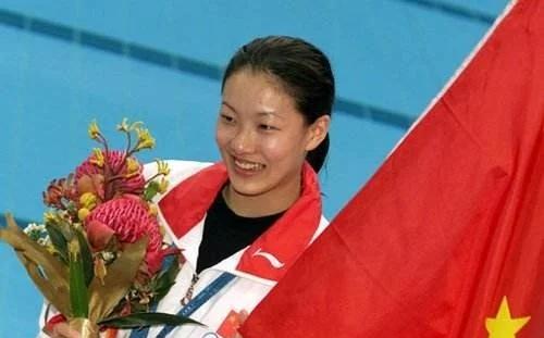 沙特阿拉伯选手勇夺金牌,喜获掌声 沙特阿拉伯选手勇夺金牌,喜获掌声