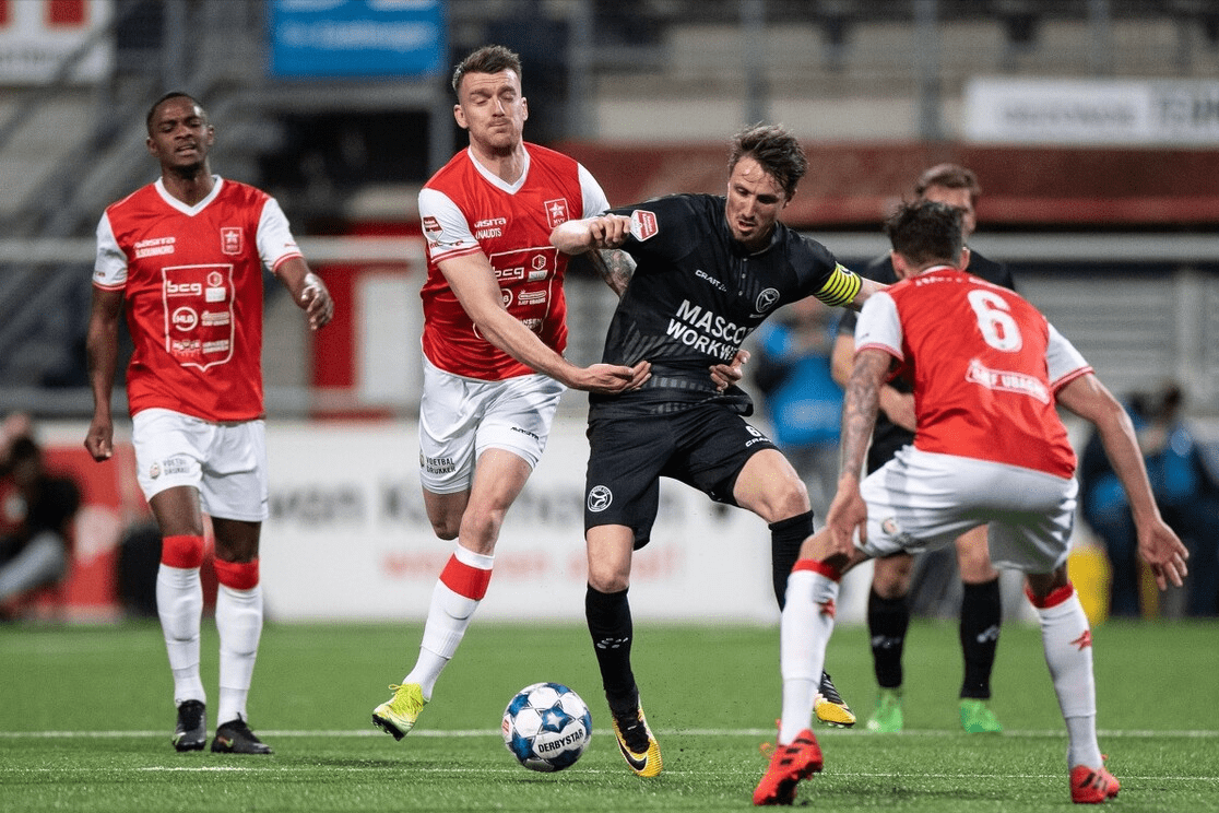 牙买加体育新秀勇夺冠军,实力爆发 牙买加体育新秀勇夺冠军,实力爆发