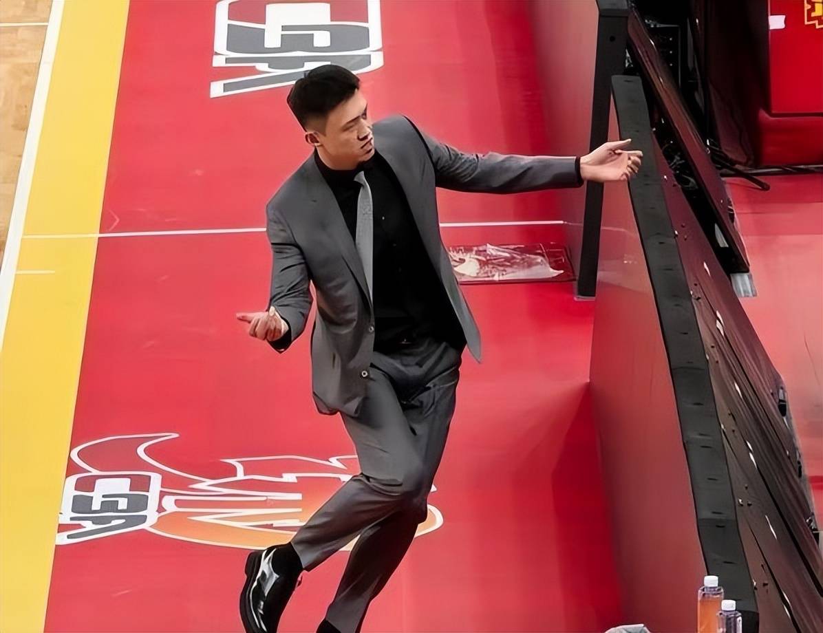 广东喜迎连胜,周鹏再度奉献高效数据 广东喜迎连胜,周鹏再度奉献高效数据