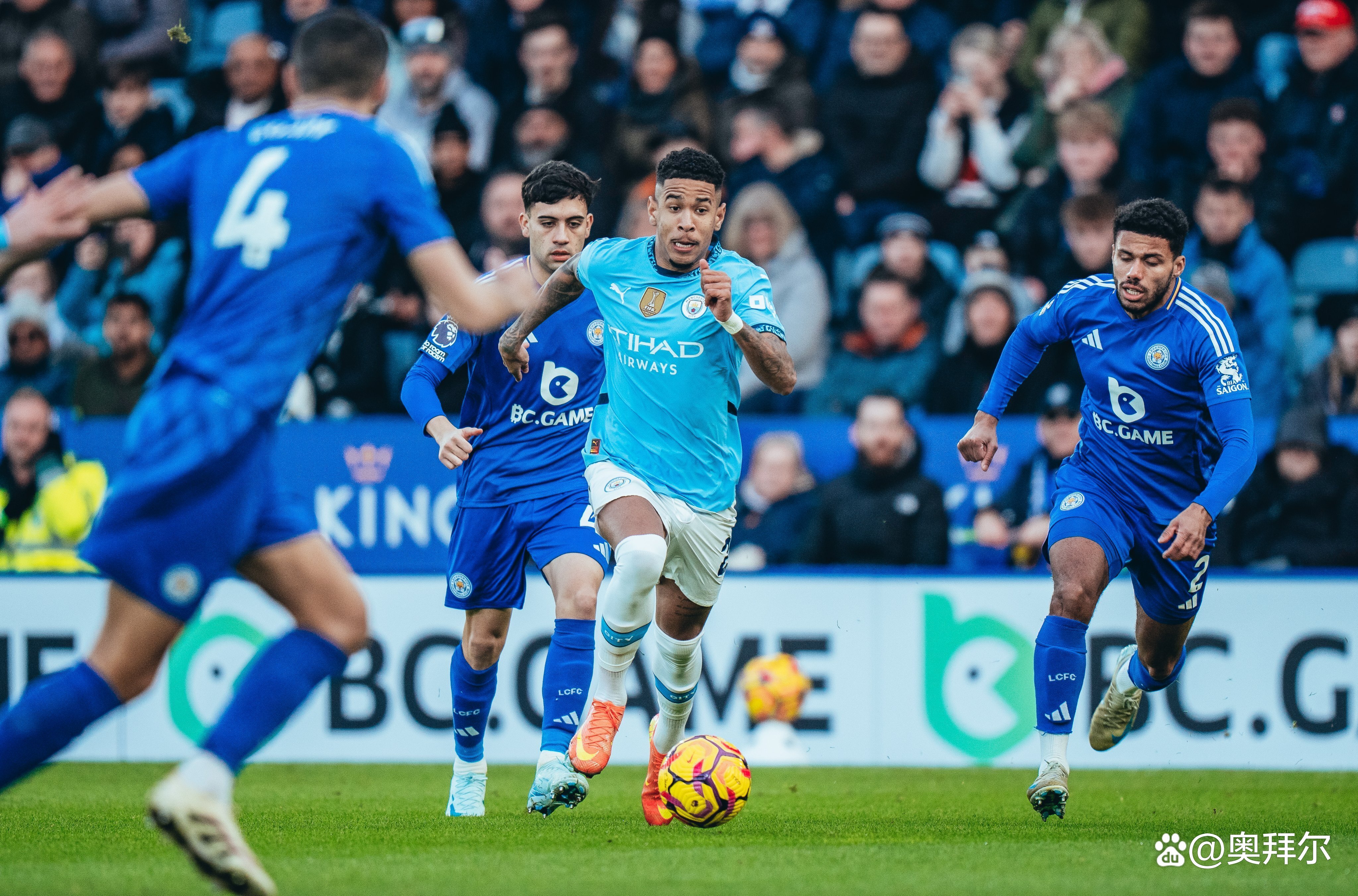 曼城客场大胜，轻松击败对手提升排名